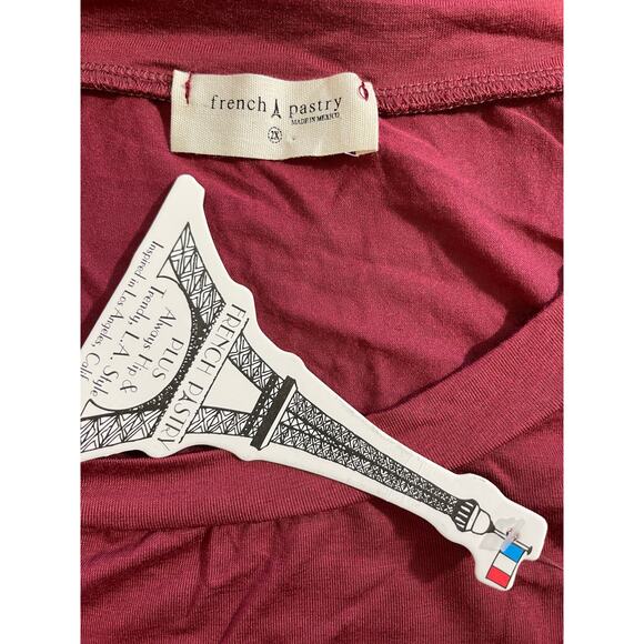 French Pastry Womens Burgundy Tank Top Sleeveless Tee Soft Lightweight Size 2X - Picture 5 of 10